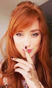 Pin By Justine On Beautiful Redheads Beautiful Redhead Red Hair Woman Shades Of Red Hair