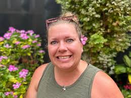 Aaron Swink's Instagram, Twitter & Facebook