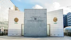 یورش پلیس فرانسه به مؤسسه جهان عرب در ارتباط با پرونده اپستین