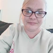 Straw hats, claw clips and headbands… Oh my! Spring into action for a  chance to win. Make sure you're following us and comment below your  favorite accessory!