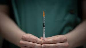Vaccins covid autorisés en france. Age Territoires Serums 5 Questions Sur L Avancement De La Vaccination En France Lci