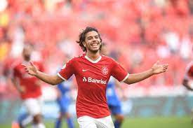 Sport club internacional, (portuguese pronunciation: Internacional Se Impoe Em Casa E Vence O Cruzeiro Em Porto Alegre Lance