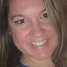 Kelly Headley's Instagram, Twitter & Facebook