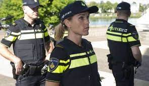Here is a list of top 10 best police departments in the world 2021. Top 10 Best Police Departments In The World 2021 Highly Trained Forces Trendrr