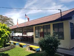 20 ziyaretçi smk st francis ziyaretçisinden 1 fotoğraf ve 1 tavsiye gör. Someone Found A Separate Malay Canteen Behind This Public School In Melaka
