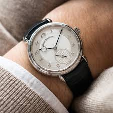 The Urban Jurgensen 1140 In Platinum Brushed Dial And Bombe Arabic Numerals Available Now Vintage Watches Elegant Watch Men Mens Watches Popular