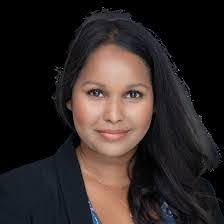 Shari Muller's Instagram, Twitter & Facebook