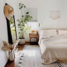 Pin By Kim Dj On Master Bedroom In 2020 Minimalist Living Room Bedroom Design Blue Living Room