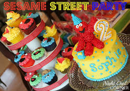 How to throw the ultimate elmo birthday party to please any toddler on their birthday. Sesame Street Party Sophie Is 2 Chickabug