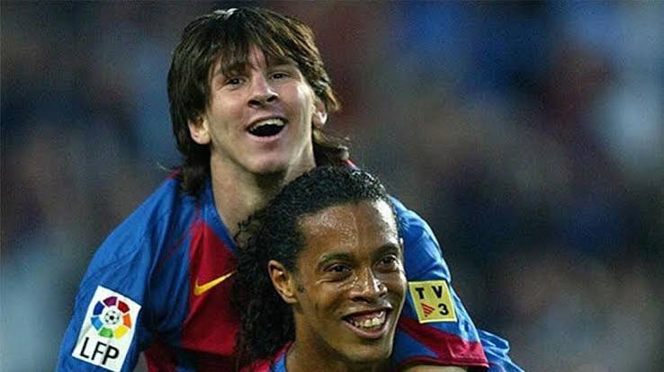Ronaldinho: 'Tôi biết Messi vĩ đại từ khi cậu ấy 17 tuổi' - Báo VnExpress Thể thao