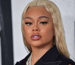 Ohhhh Where Has He Been Hiding Him': 'Family Matters' Fans Drool Over  Jaleel White's Throwback Pic of His Dad