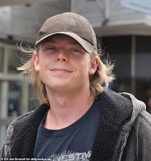 What do YOU think of the King's Speech? MailOnline gauges reaction of the  nation after Keir Starmer unveils divisive policies