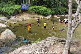 Often hailed as selangor's most beautiful waterfall, the chiling waterfalls and santuari ikan sungai chiling (mahseer fish sanctuary) are located just over an hour's drive from kuala lumpur. Berkelah Di Santuari Ikan Sg Chiling Kuala Kubu Bharu