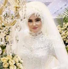 A Kesimi Prenses Model Bol Islemeli Ozel Tasli Modeller Balik Kesim Dantelli Modellerimizi Sizin Hayal Gucunuz Bridal Muslim Wedding Dresses Muslim Wedding