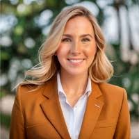 Kelli Schultz Email & Phone Number