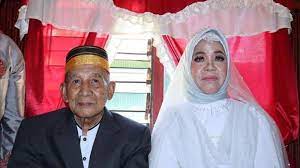 Ketika itu veil yang banyak digunakan berwarna merah. Kisah Viral Dari Bulukumba Dan Jeneponto Pengantin Baru Kabur Dan Kakek 83 Tahun Nikah Lagi Tribun Timur