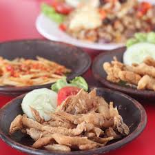 Bagi anda yang mempunyai pisang melimpah di rumah, tak ada salahnya mencoba membuat pisang crispy yang. Penyetancok Auf Twitter Kriuk Dan Mantapnya Ikan Wader Di Penyetan Cok Pasti Mampu Menjadi Penyemangat Yang Tepat Untuk Mengawali Minggu Ini
