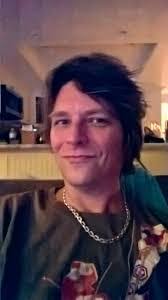 Thomas Dicken's Instagram, Twitter & Facebook