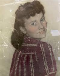 Can someone restore old family picture?