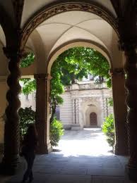 Libera da palazzi che permette anche in queste ultime stanze una affittasi stanza singola in appartamento ammobiliato di 85 mq sito in via asinari di san marzano. Palazzo Carpano Bild Von Guide Bogianen Turin Tours Turin Tripadvisor