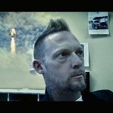 David McNicholas (@ghostofamerica)