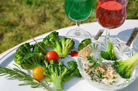 Plats viandes poissons légumes & plats végétariens. Un Apero Aux Legumes Pensez Brocoli Cuisinons Les Legumes