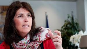 LA CELEBRE ACADEMIA BELGICA S'ETEINT A ROME,COMME UN BOUT DE CHANDELLE...  UN ECRIVAIN,VIA ROMERO