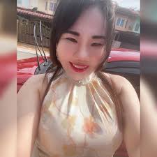 Wan Chin updated their profile picture.