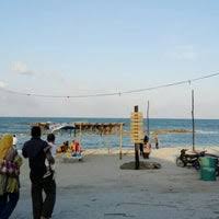 It is located in the coastal lagoon, kampung who. Dapo Pata Cafe