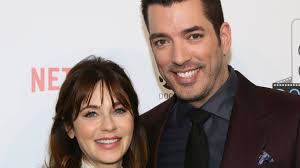 Zooey Deschanel, Jonathan Scott Share Flirty Comments After Vegas Date
