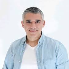 Kaan Cav over the years at UNH grad school, we are proud of you Kaan 🎉🧿  2021 BS Physics 2025 ME Ocean Engineering & Mapping