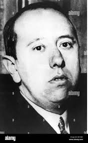 13 quinones hi-res stock photography and images