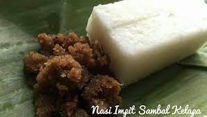 Nasi impit (also spelt as nasi impit) is a traditional compressed rice or capsule rice from malaysia or indonesia. Resepi Nasi Impit Kuah Kacang Dapur Melayu Terakhir Facebook