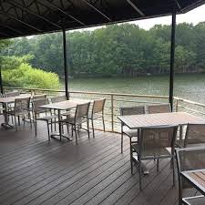 Red S Table Brings Ambitious Lakeside Dining To Reston Washingtonian Dc