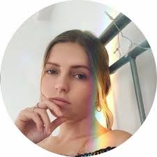 Jade Reed's Instagram, Twitter & Facebook