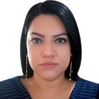 Amanda Arocha's Instagram, Twitter & Facebook