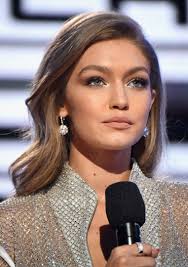 Gigi Hadid Dzhidzhi Hadid Gigi Hadid Style Hairstyle Beauty
