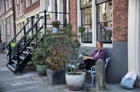 With bike 10 minutes to dam square. 24 Stunden Amsterdam Lilies Diary Der Alltagliche Wahnsinn