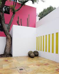 Mexico City Luis Barragan Casa Gilardi No Glitter No Glory Mexico Design Colour Architecture Luis Barragan