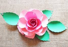Kreatives Basteln Papierblumen Machen In 2020 Blumen Selber Basteln Selber Basteln Blumen Basteln