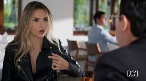 Lala's spa llega al canal rcn para contar la historia de lala, una mujer que en su barrio es querida y reconocida por todos dado su noble corazón y su deseo de querer ayudar siempre al otro. Lalas Spa Capitulo 26 Archivos Series Lokillo
