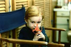 Fear Catalogue On Twitter Pet Sematary 1989 Miko Hughes The Child Actor Who Played Gage Creed In The Film Playing With A Toy While He Waits Patiently Between Takes Https T Co 6kyly71geo