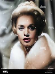 The birds 1963 film hi-res stock photography and images