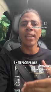 Analfabeto Político