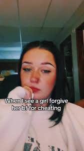 Kaya Malone (@binz.est)