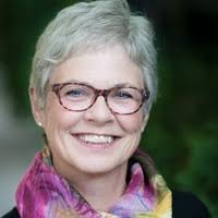 Sandy Keyes's Instagram, Twitter & Facebook