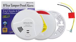 Working smoke and carbon monoxide devices will alarm you and your family in case of smoke, fire and carbon monoxide detection. Usi 3 In 1 Hardwired Smoke Fire And Co Alarm 10 Year Tamper Proof Battery Mic1509s Youtube
