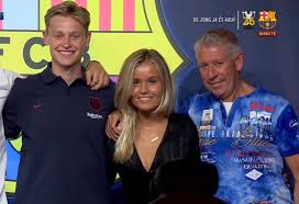 In the game fifa 21 his overall rating is 91. ð€ð…ð‚ ð€ð‰ð€ð— On Twitter Frenkie De Jong With His Girlfriend And Father