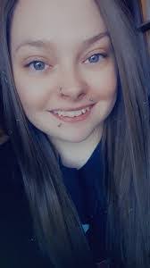 Nicole Wroblewski's Instagram, Twitter & Facebook