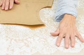 We would like to show you a description here but the site won't allow us. Schneiderei Avinia